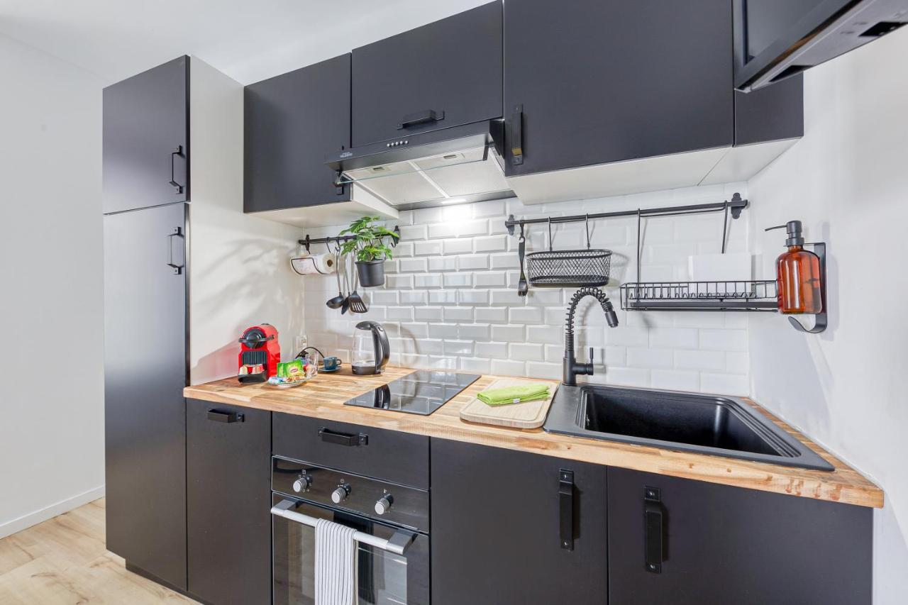 Apartment Metro 14 Et Le Metro 7 A 6 Minutes A Pied Emplacement Strategique Parking Gratuit *